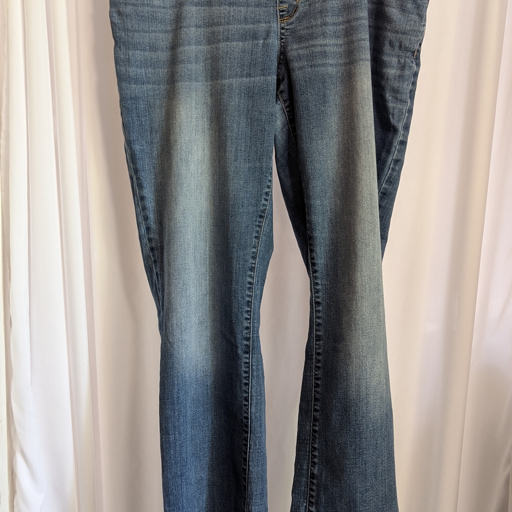 Pull On Boot Cut Liz Lange Maternity Boot Cut Denim Jeans Size 12
